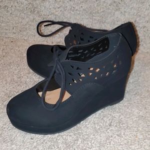 Girls dressy wedges